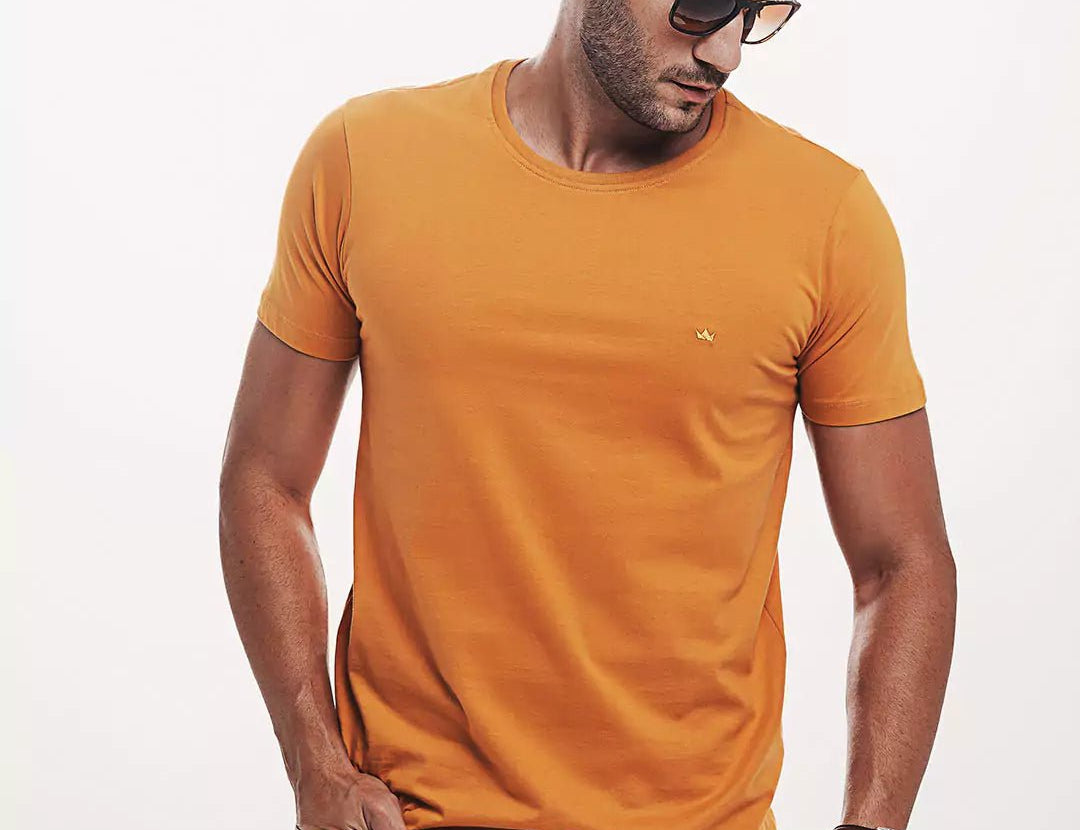 Camiseta Algodão 301 Amarela Algodão BCI™ & Tingimento Reativo EZUTUS Roupa Masculina Básica de Qualidade