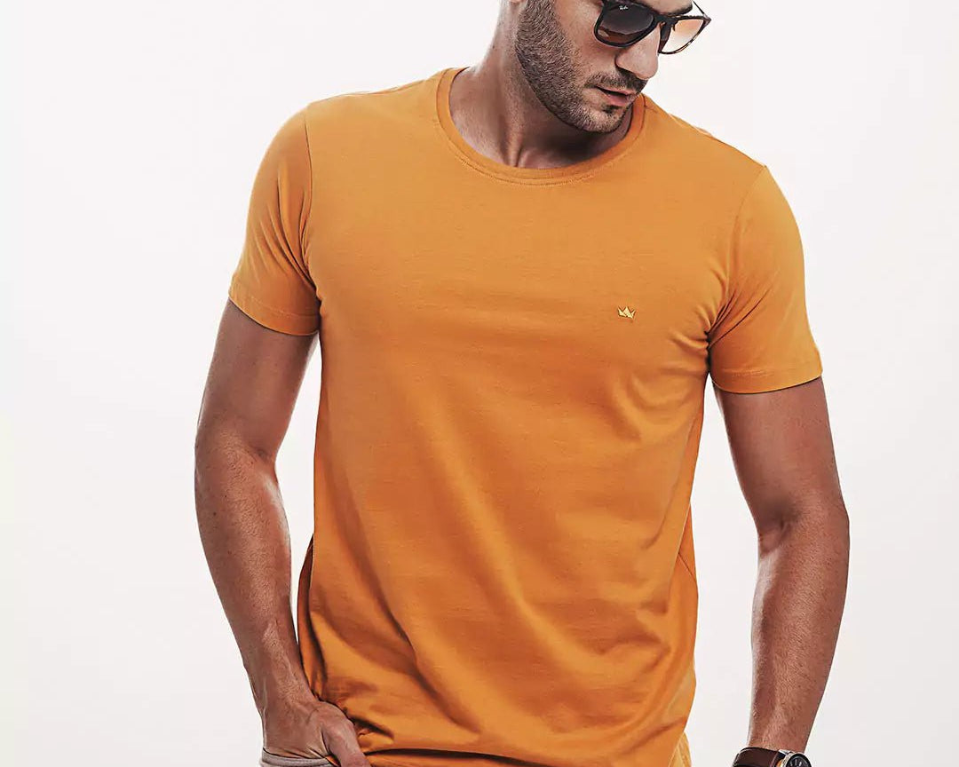 Camiseta Algodão 301 Amarela Algodão BCI™ & Tingimento Reativo EZUTUS Roupa Masculina Básica de Qualidade